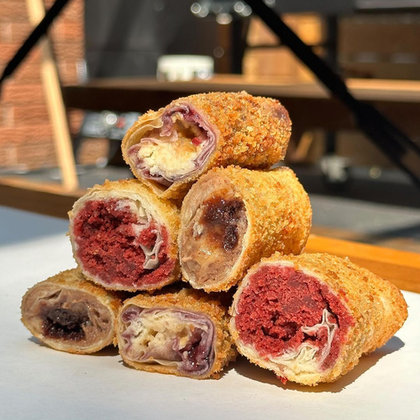 Instagram post of dessert rolls